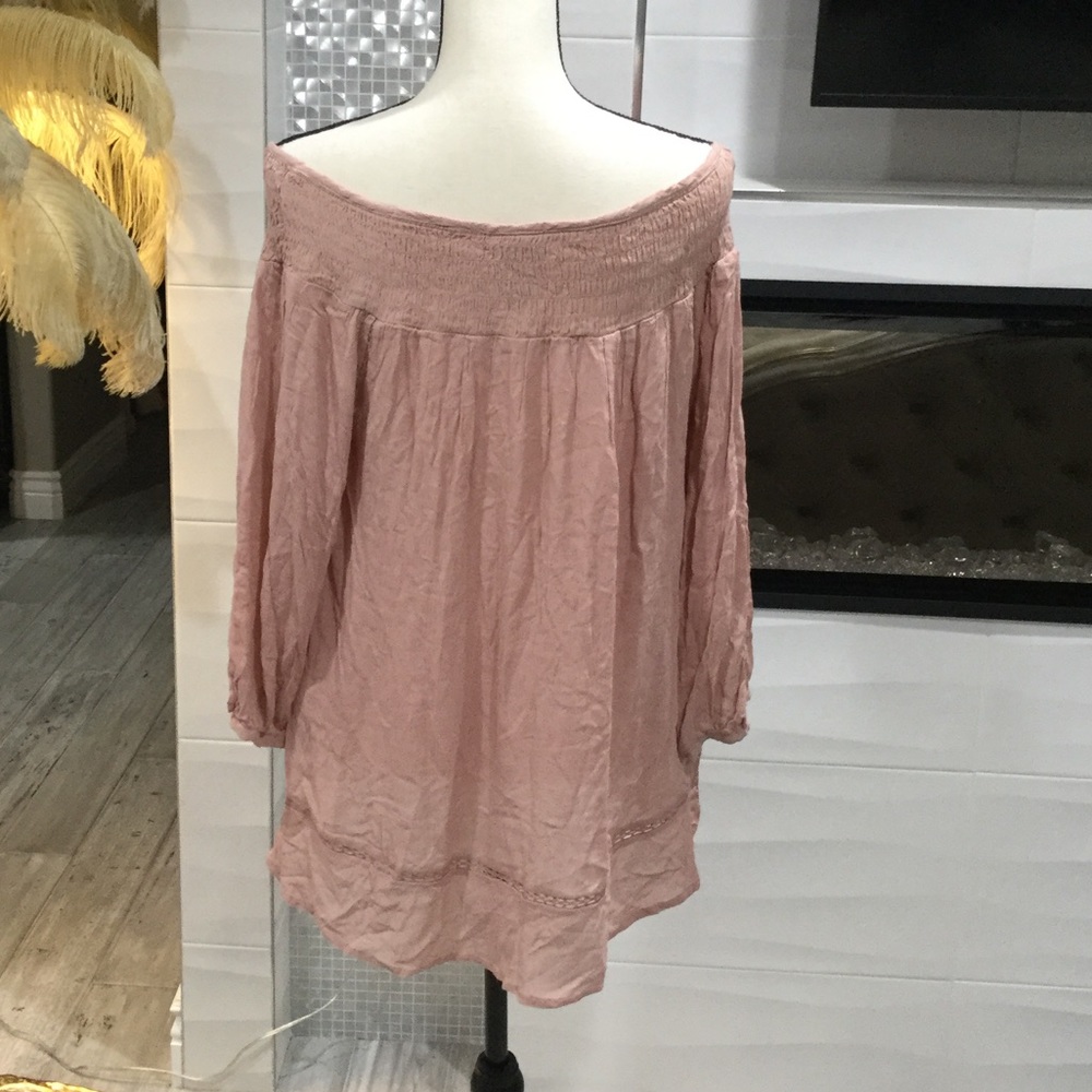 Blouse - Picture 2 of 3